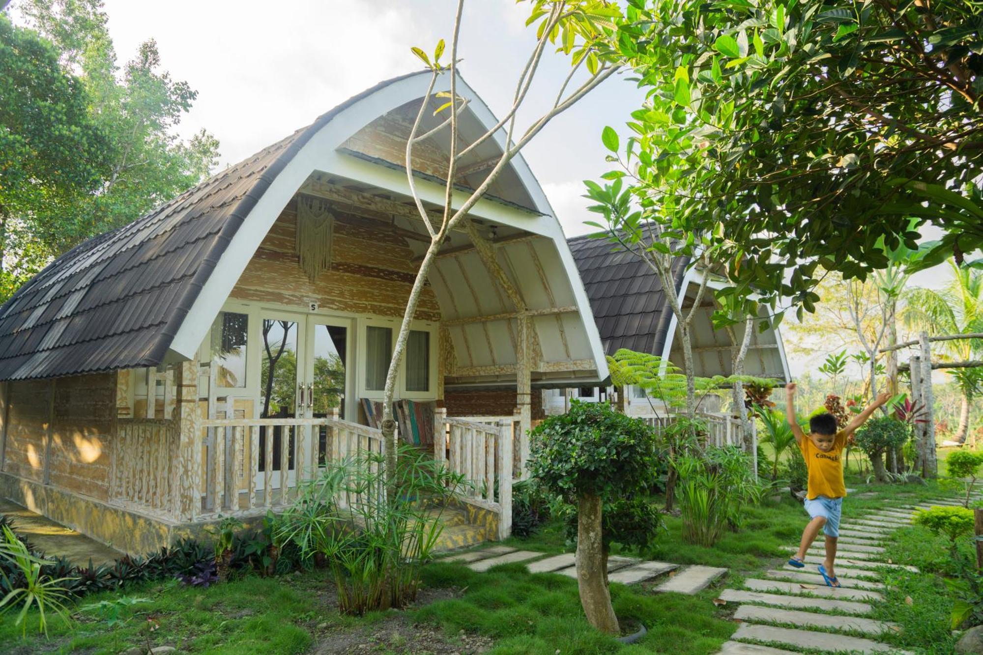 Aranka Tempasan Villa Sangyang Ngoại thất bức ảnh