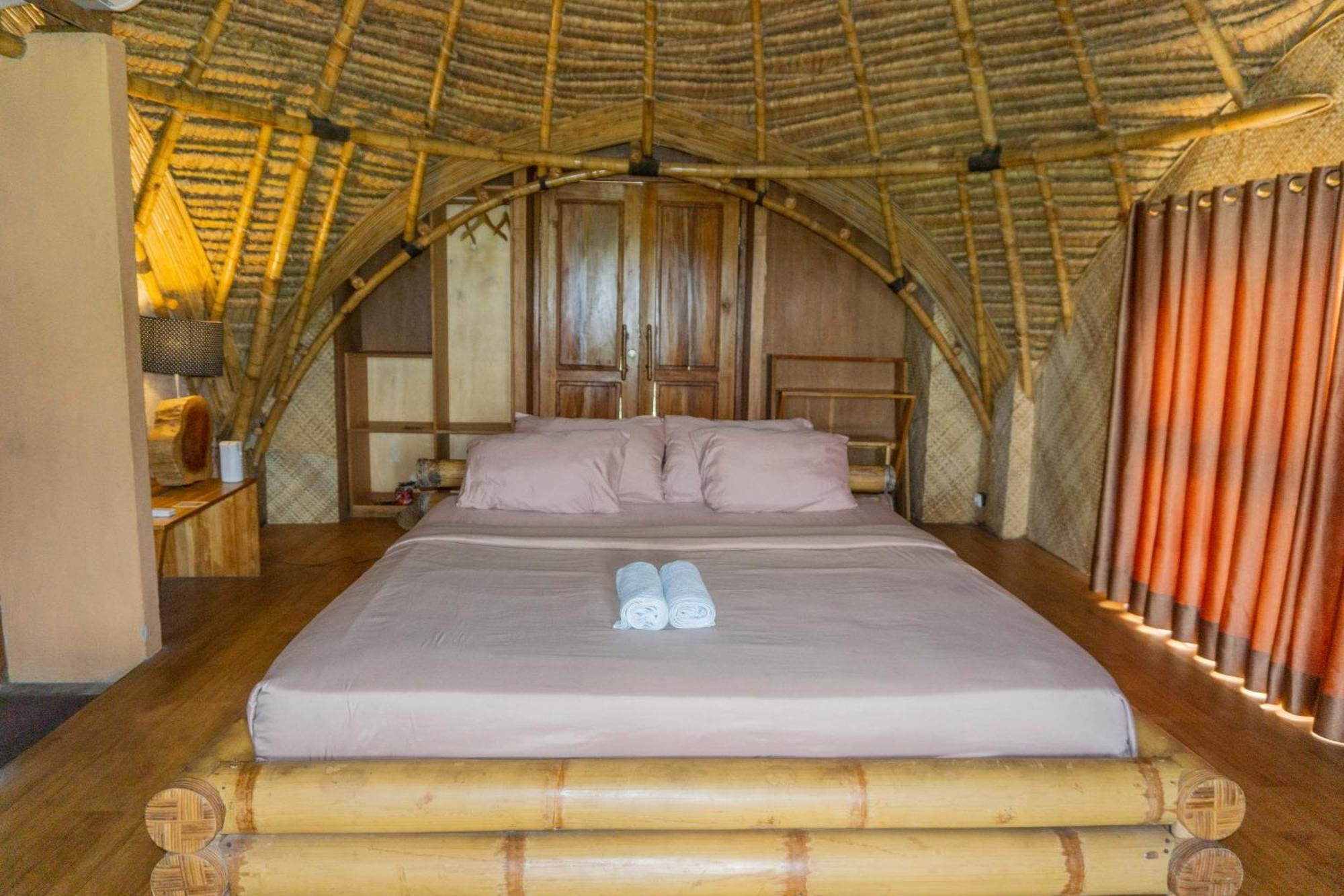 Aranka Tempasan Villa Sangyang Ngoại thất bức ảnh
